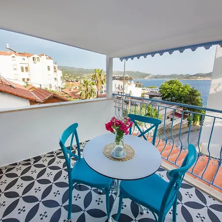 Ceylan Aparts Apartamento